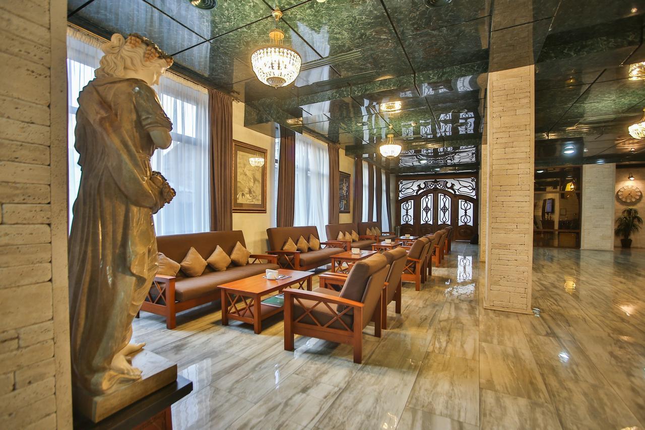 Hotel Wine Palace Tbilisi Eksteriør billede