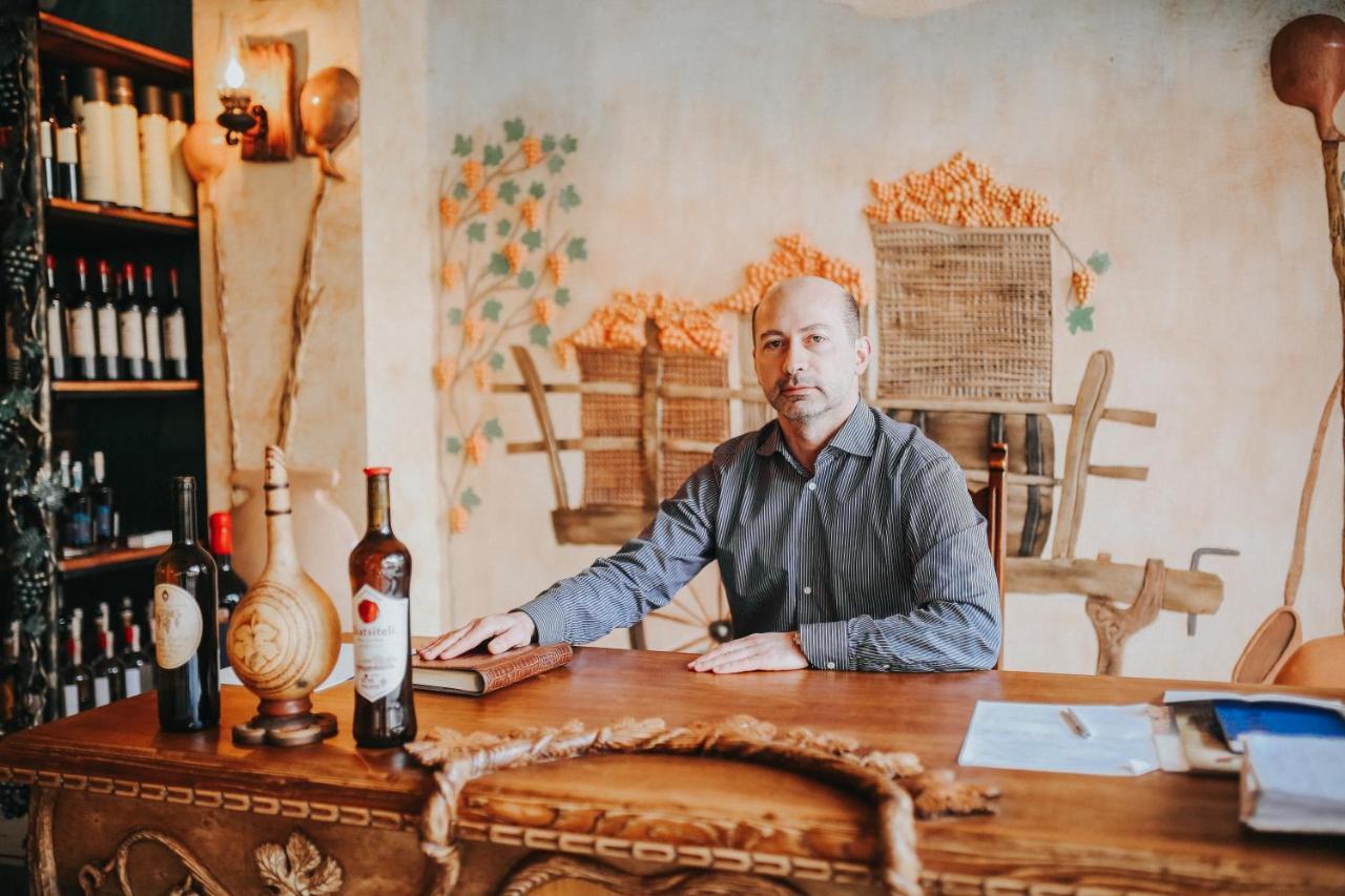 Hotel Wine Palace Tbilisi Eksteriør billede
